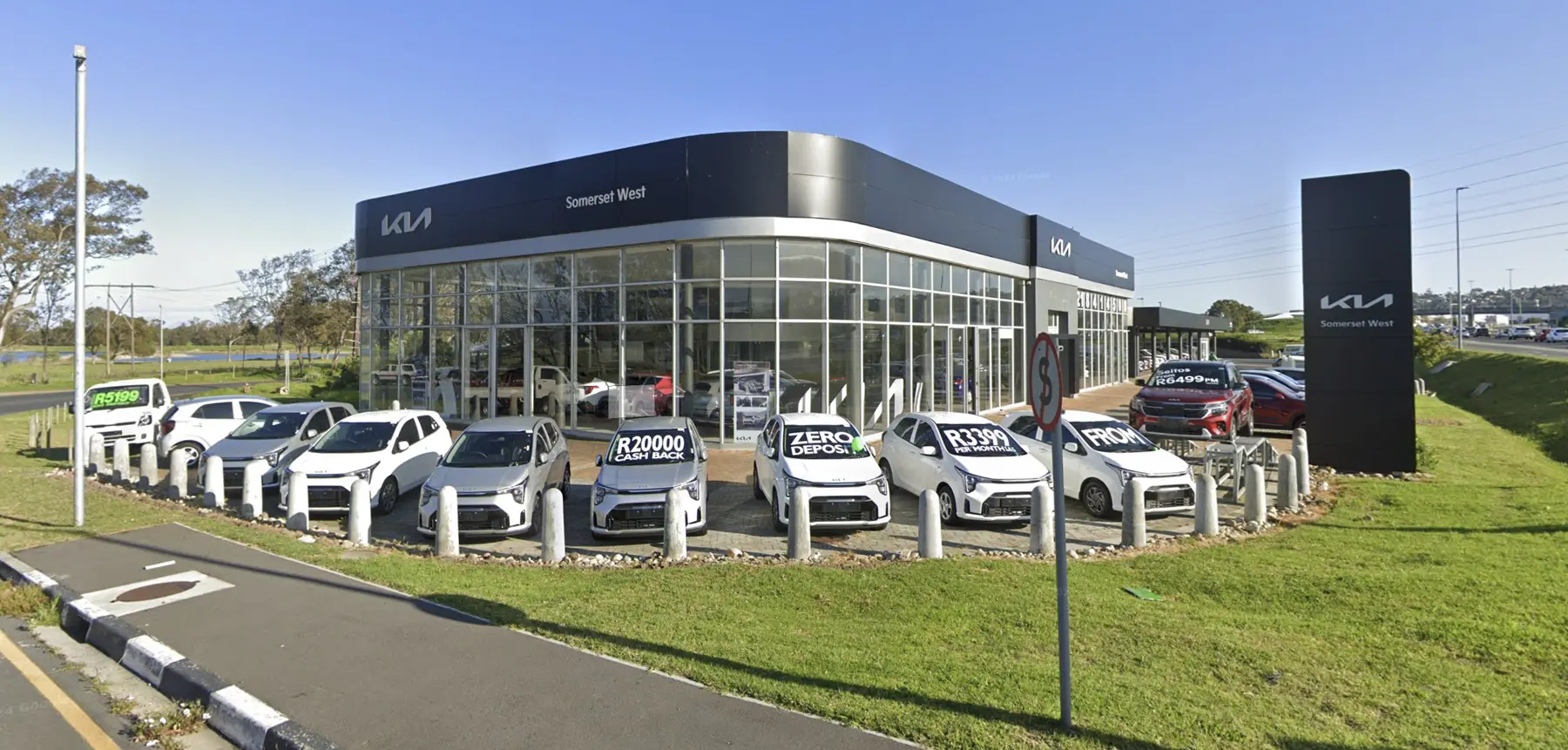 Motus Dealership Kia and Tata Somerset West prev Helderberg 2